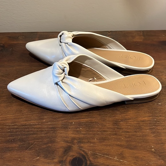 LOFT flat pointed toe knot accent mules - Picture 3 of 8